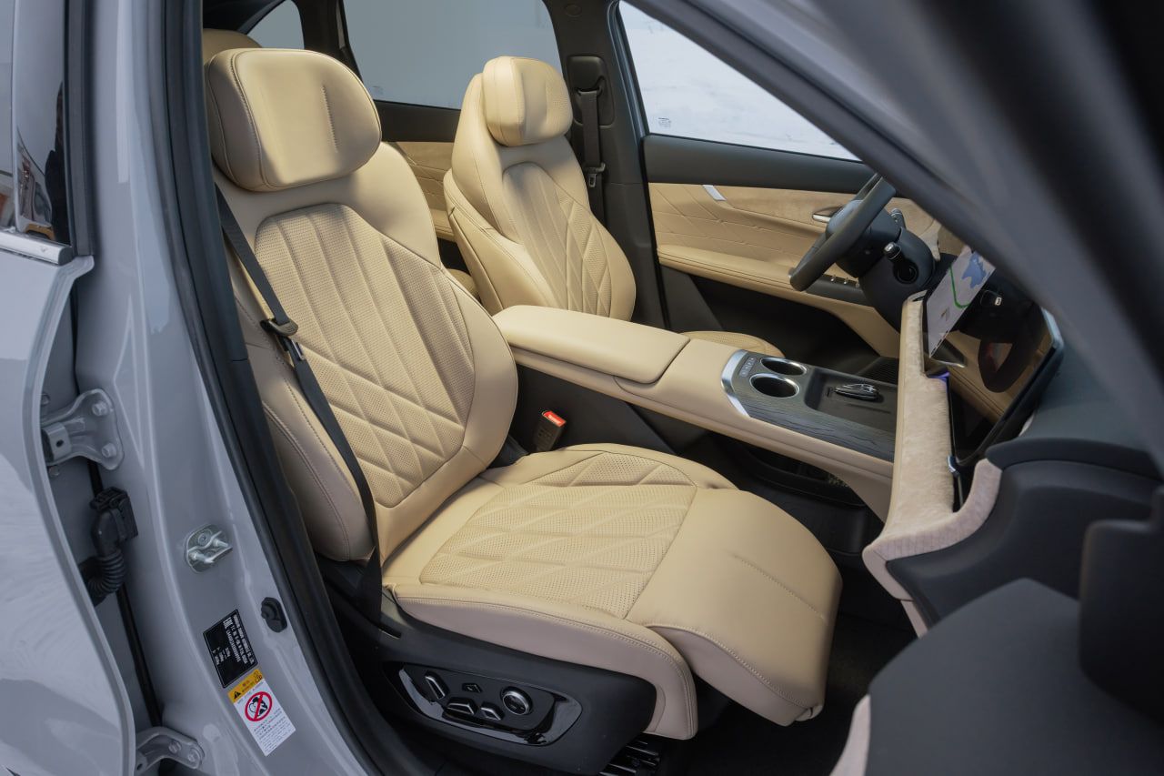 CHANGAN CS75PLUS AWD 1.jpg