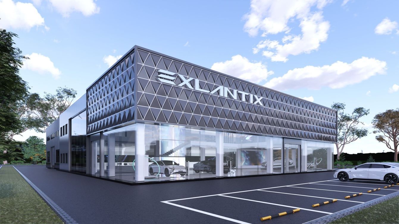 Первые автосалоны Exlantix готовятся к открытию в России