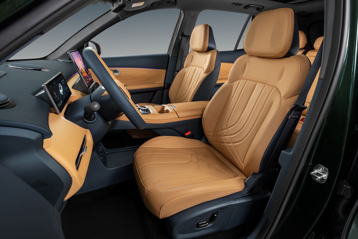 Geely_EX5 EM-i _Interior_02.jpg