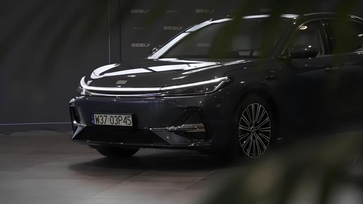 Geely_Galaxy_A7_global_r&d_center_01.jpg